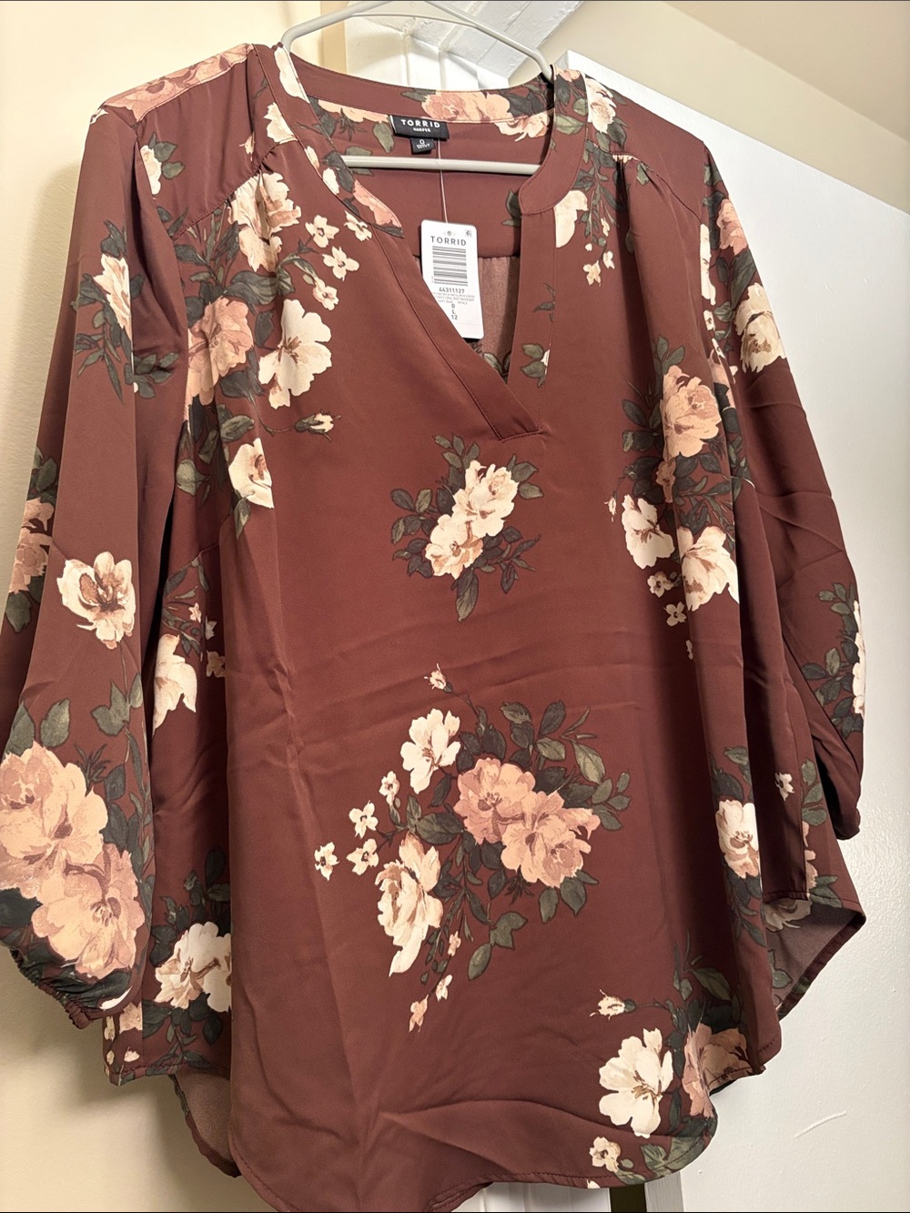 torrid Rust Floral V-Neck Tunic with Cream Blossoms